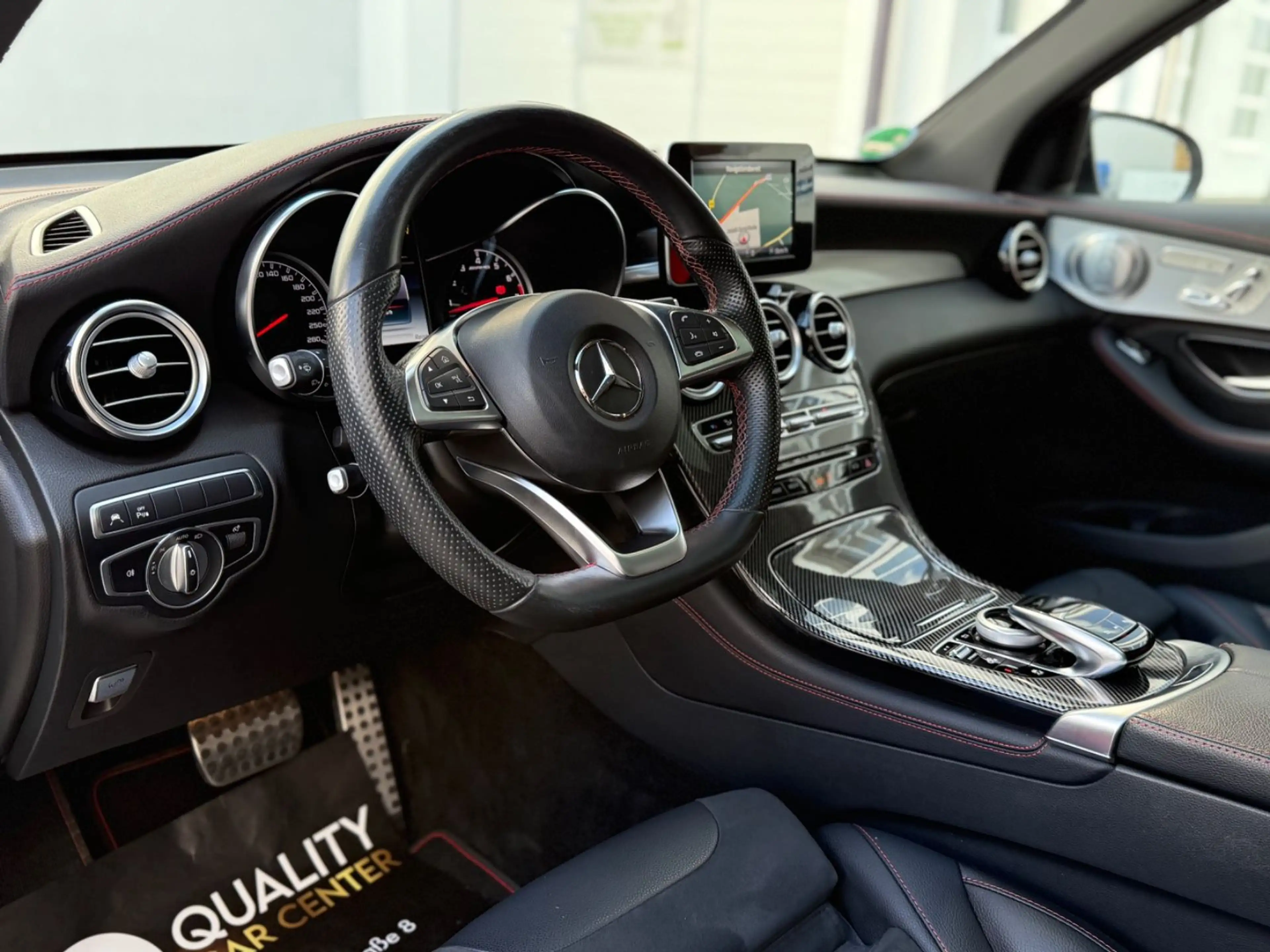 Mercedes-Benz GLC 43 AMG 9G 4Matic NIGHT*PANO*MEMORY*SOUND*AHK — photo 7