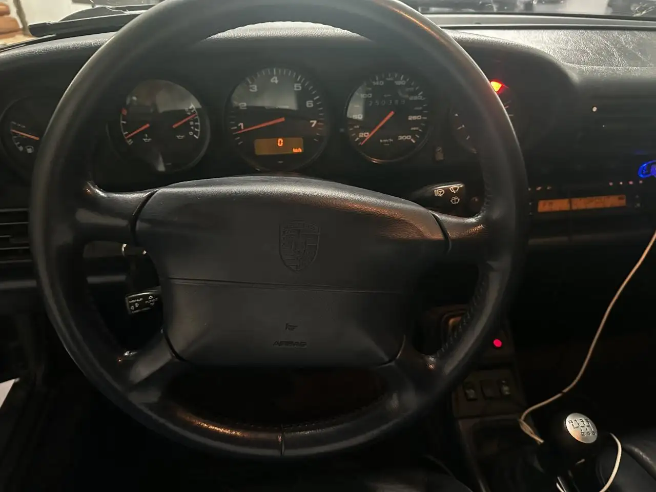 Porsche 993 CARRERA 4 CABRIOLET 3.6l 285ch - ENTRETIEN CERAMIQUE - SUIVI COMPLET - EXCELLENT ETAT, foto 11