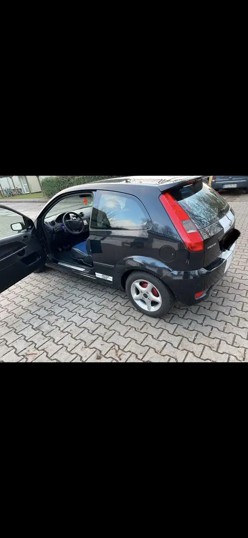 Ford Fiesta Basis....ST    Tüv bis 01.01.2027 - 2