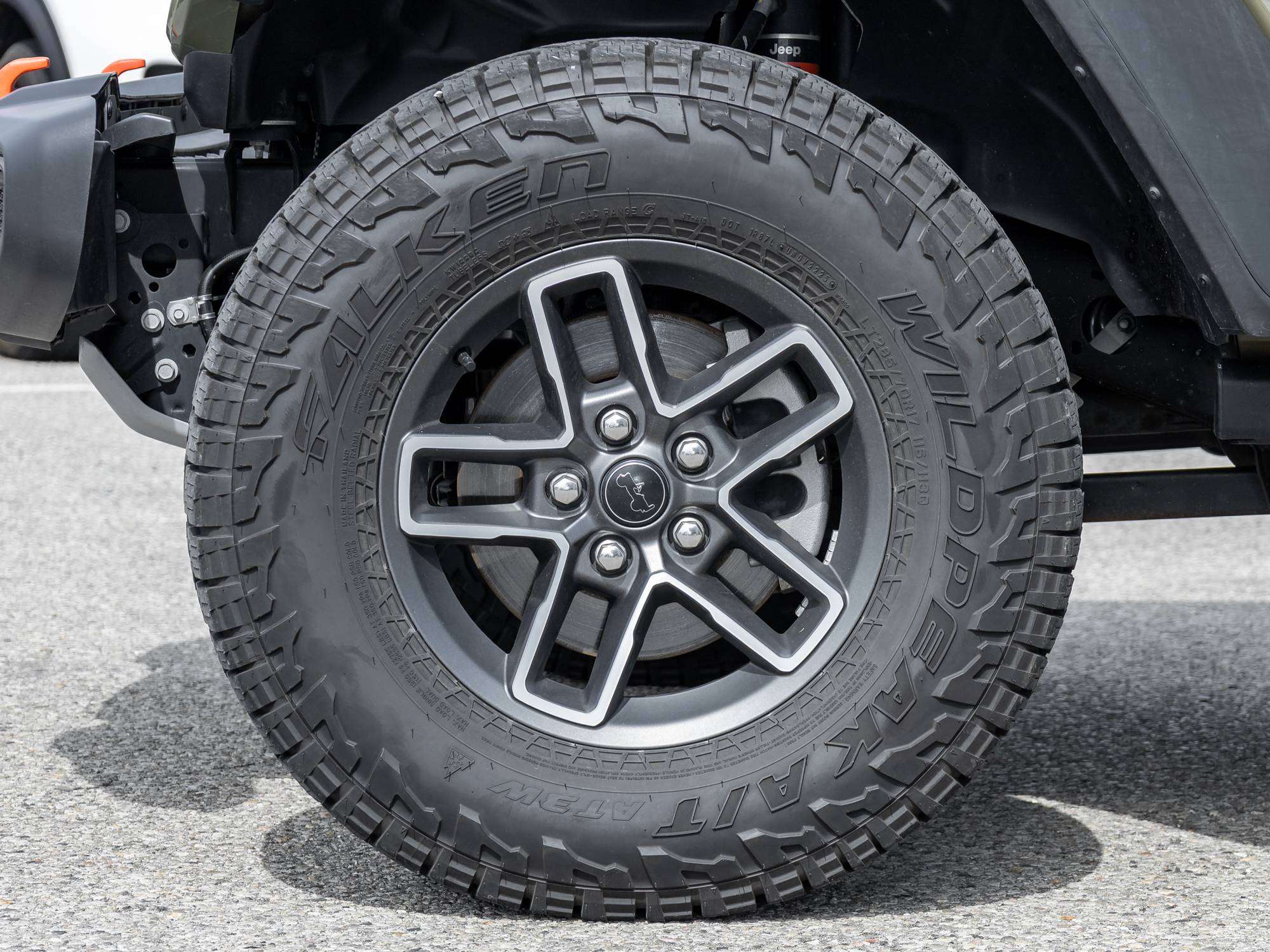 2026 Jeep Gladiator MOJAVE | FORMER CO CAR | TOW PKG | LED LIGHTS — снимка 1