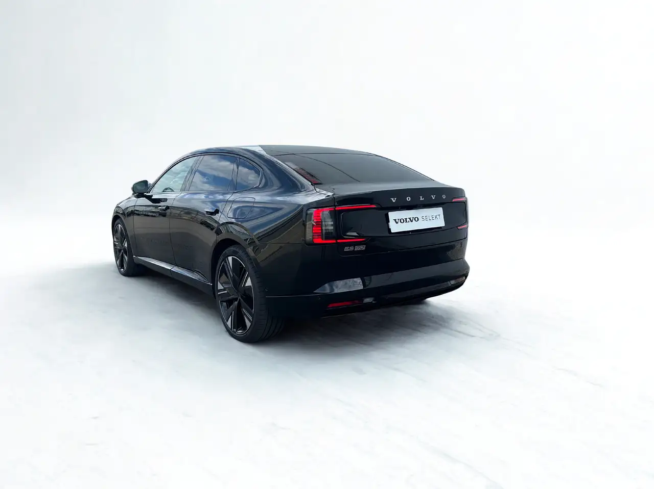 Volvo ES90 2026
