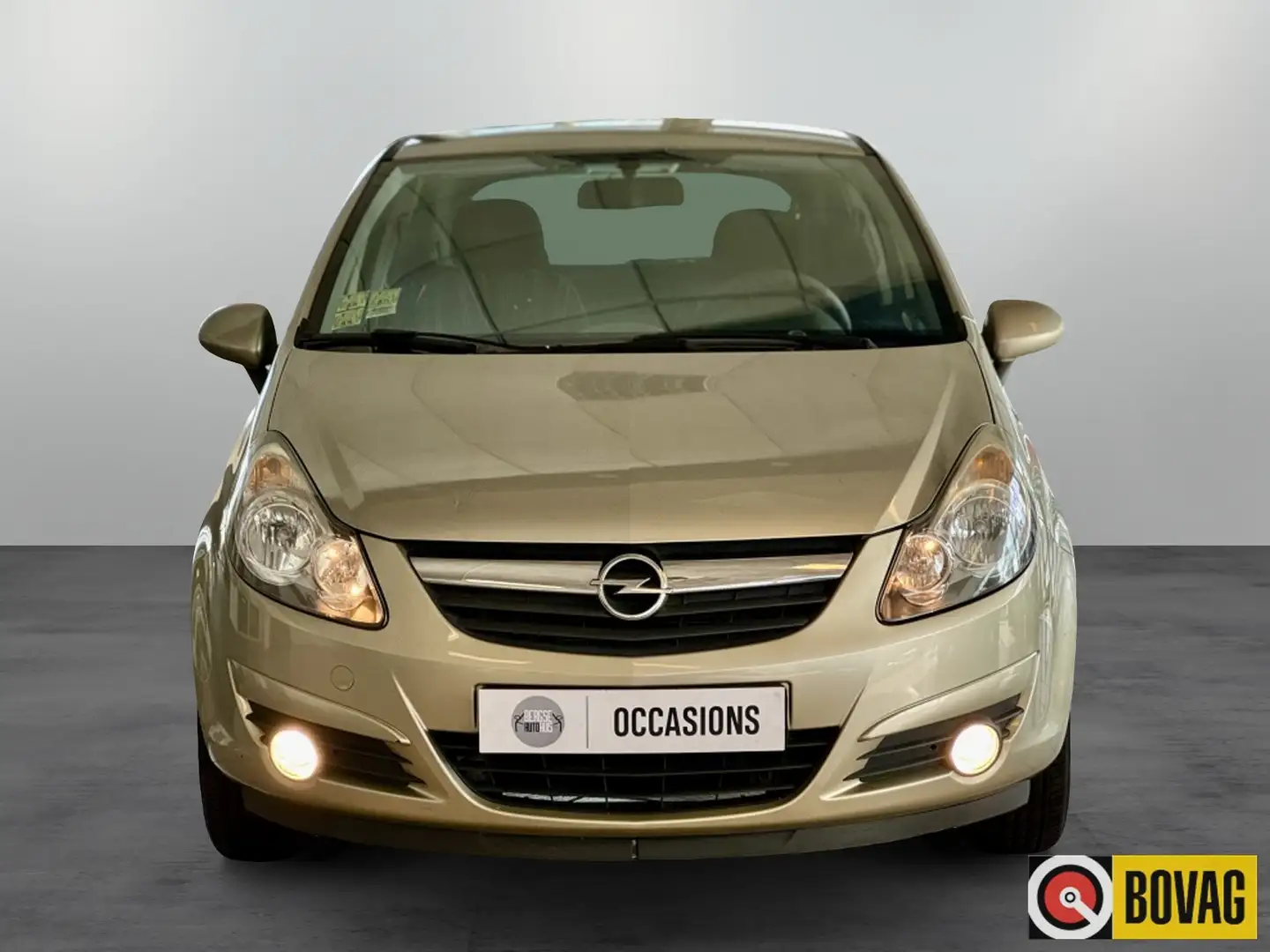 Opel Corsa 1.2 16V 111 Edition Cruise Airco Nap KOOPJE!! Beige - 2