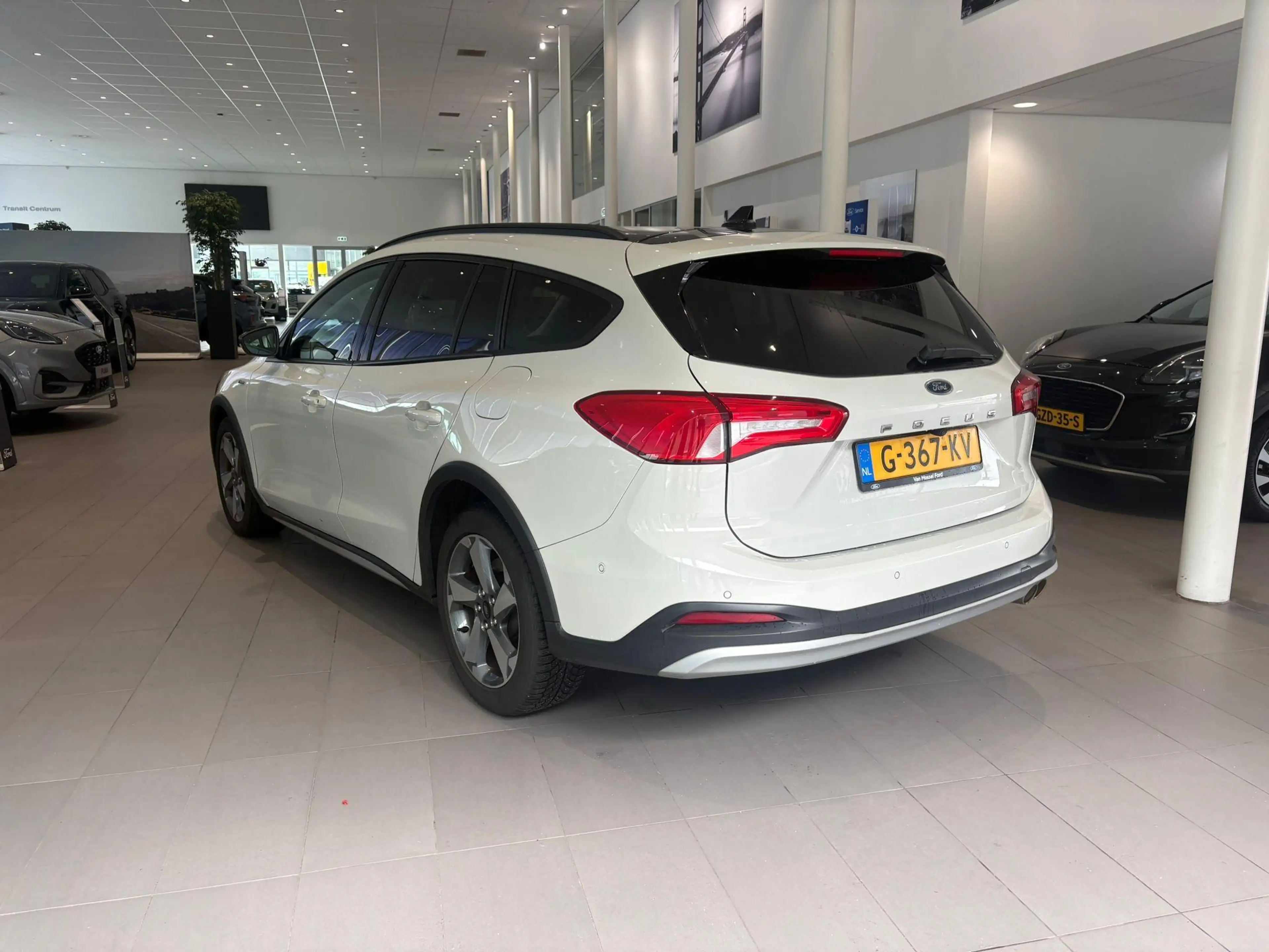 Ford Focus Wagon 1.5 EcoBoost Active Business — photo 7