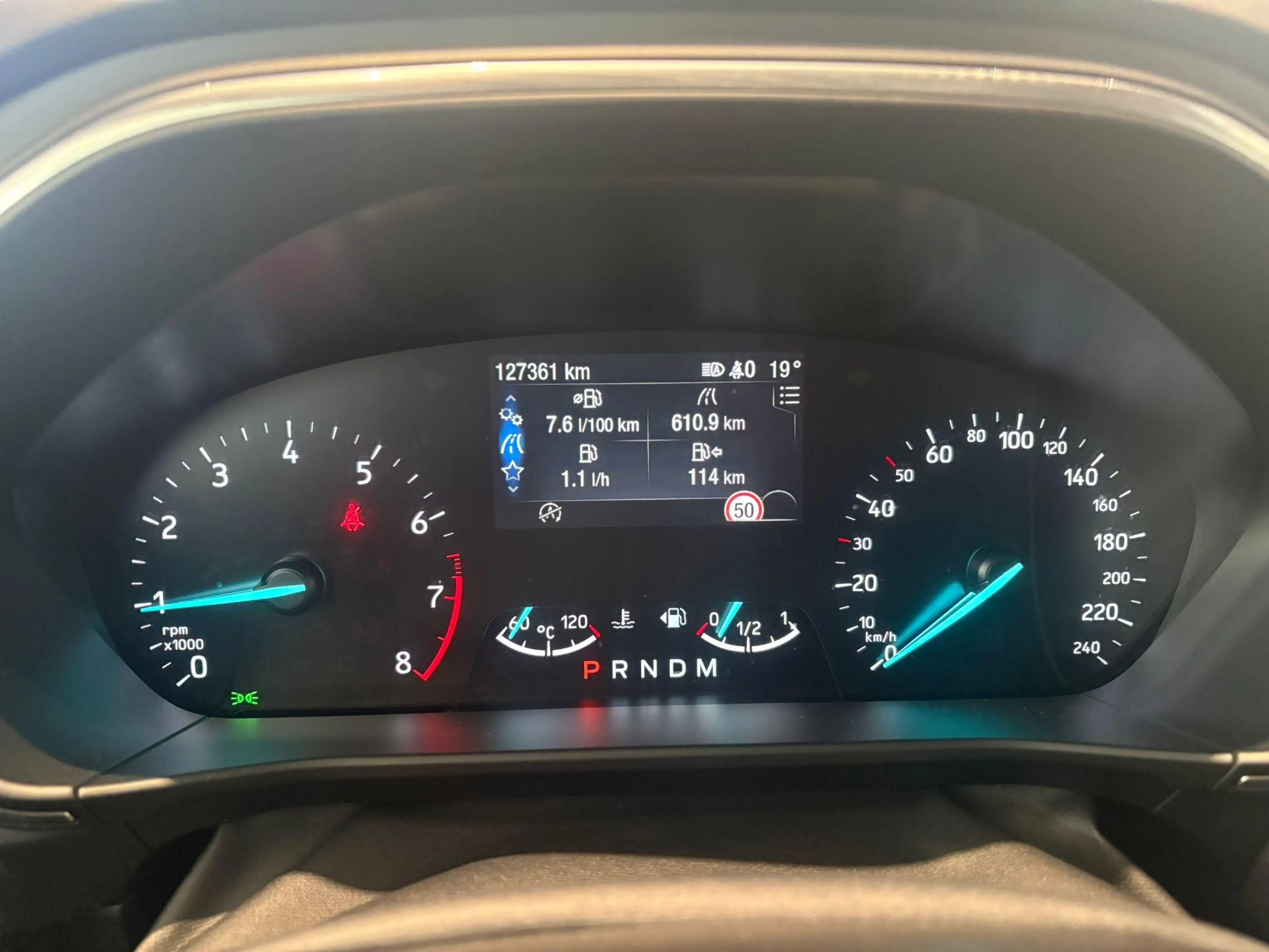 Ford Focus Wagon 1.5 EcoBoost Active Business — photo 14