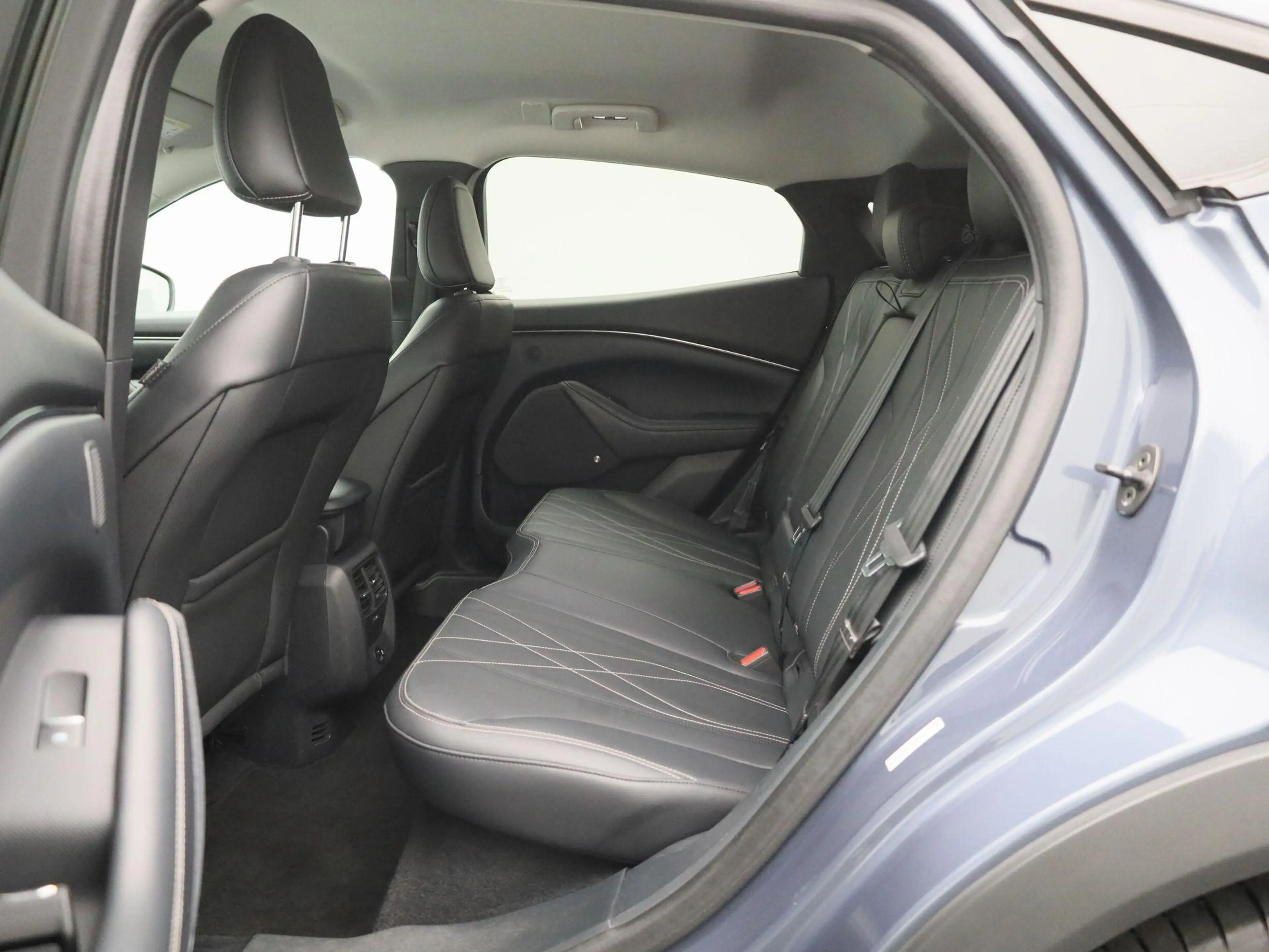 Ford Mustang Mach-E RWD 75 kWh | Apple Carplay/Android Auto | Camera | — photo 13