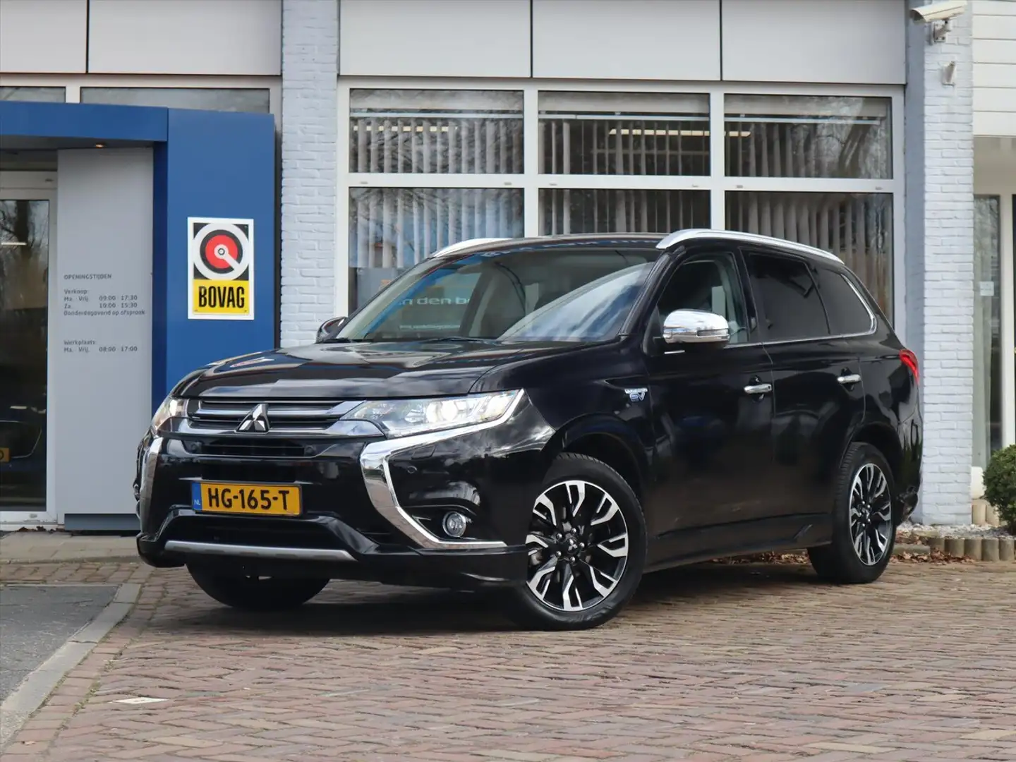 Mitsubishi Outlander 2.0 PHEV 203pk 4WD Executive Edition / keyless ent Schwarz - 1