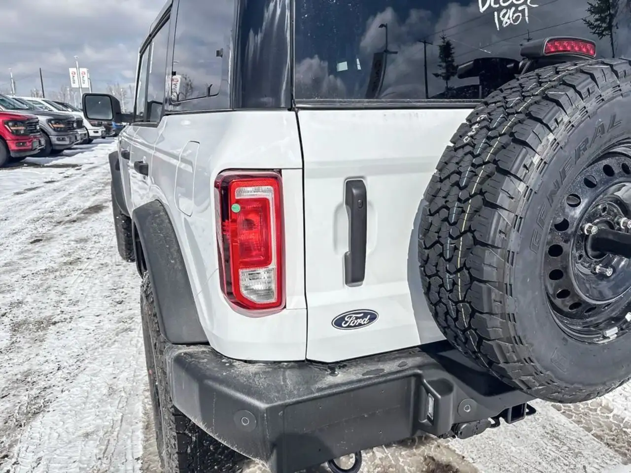 Ford Bronco снимка Ford Bronco