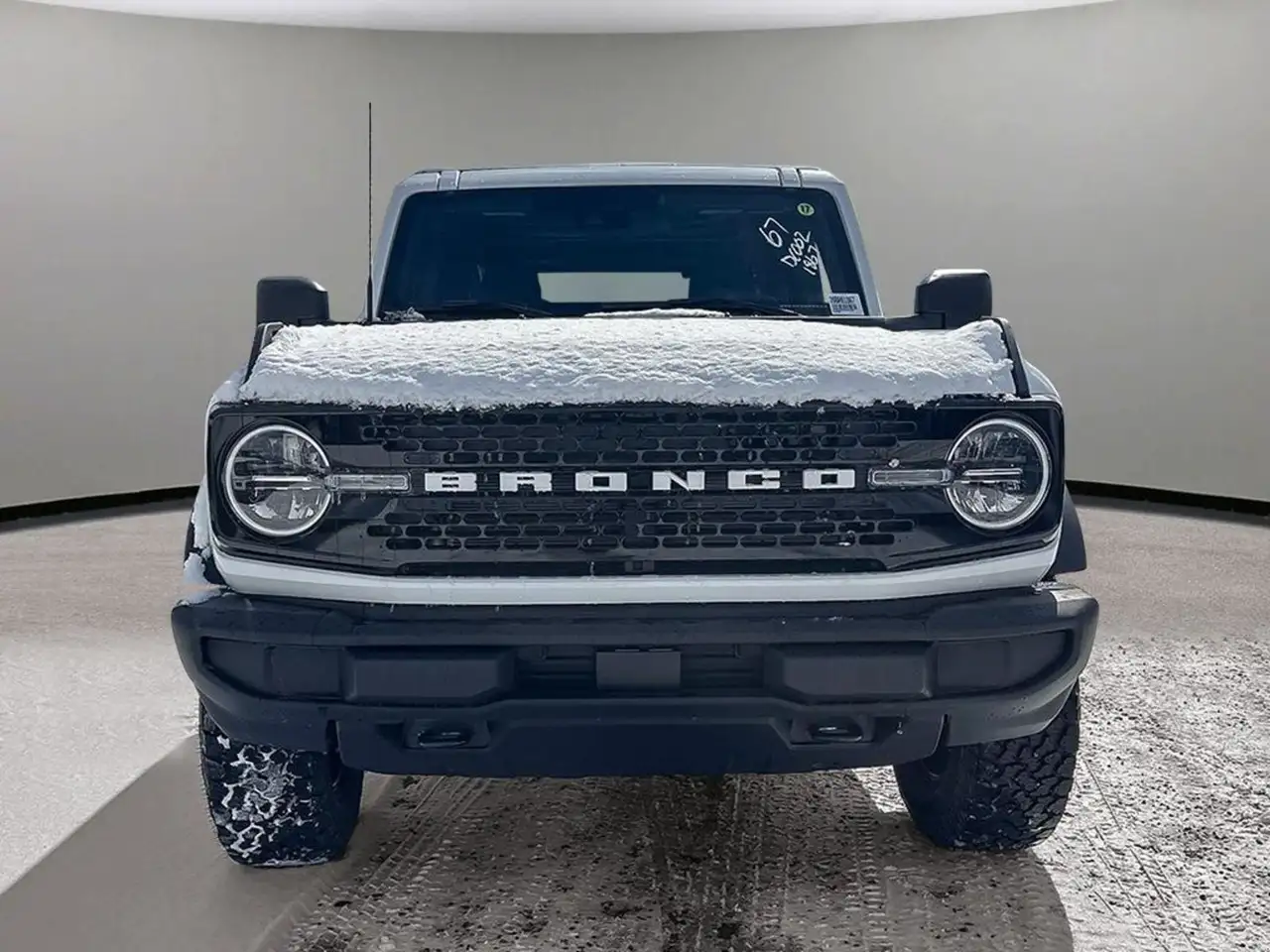 Ford Bronco снимка Ford Bronco
