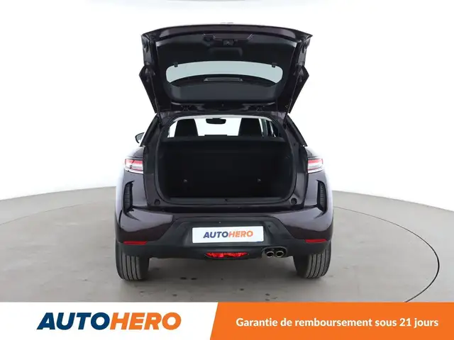 DS Automobiles DS 3 Crossback view 16