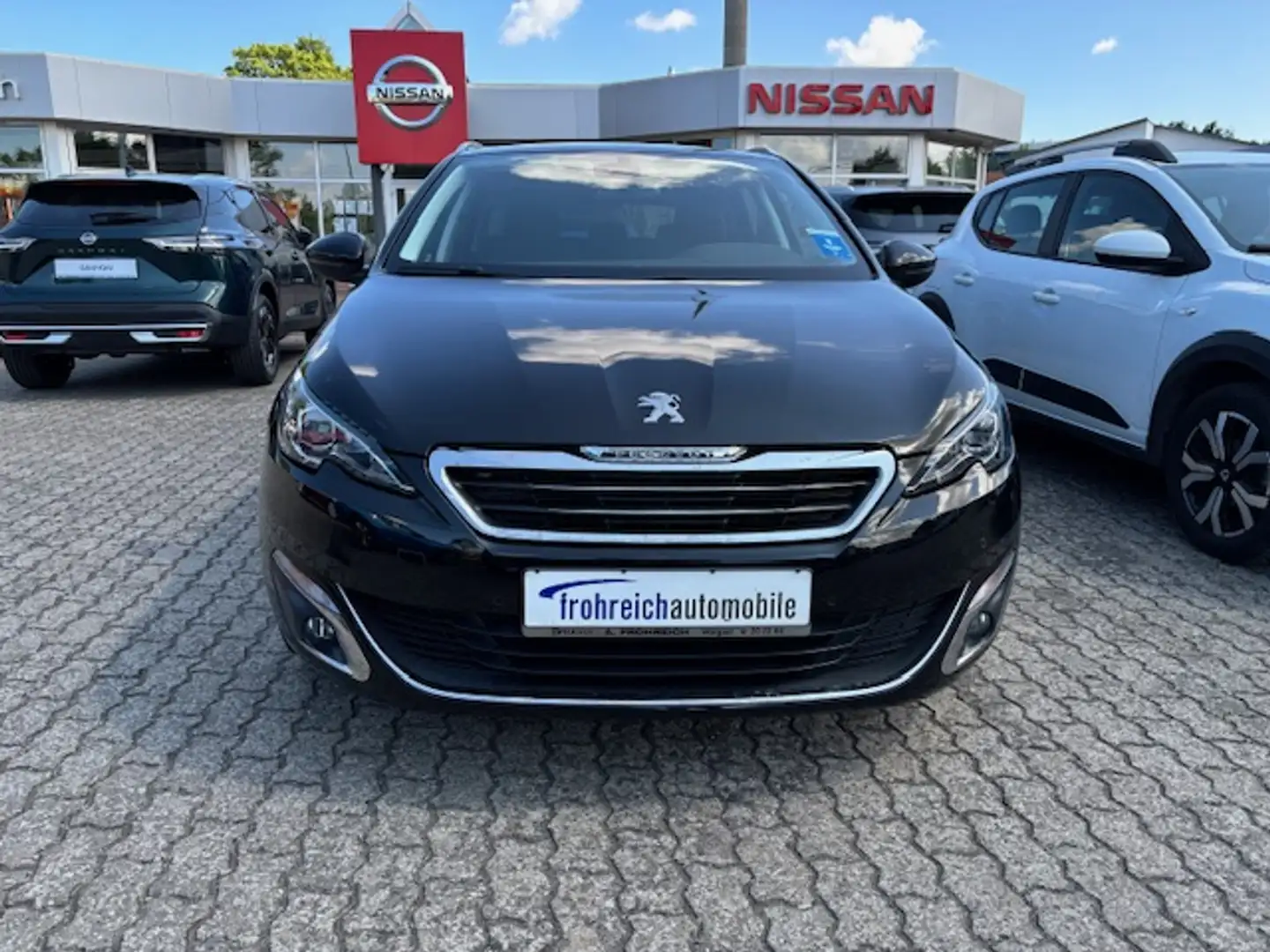 Peugeot 308 SW BlueHDi 120 Allure Navi Kamera Sitzheizung Black - 2
