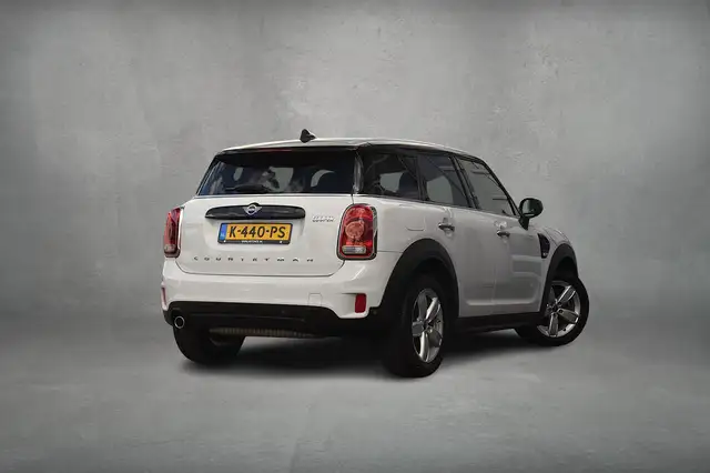 Mini Countryman view 3