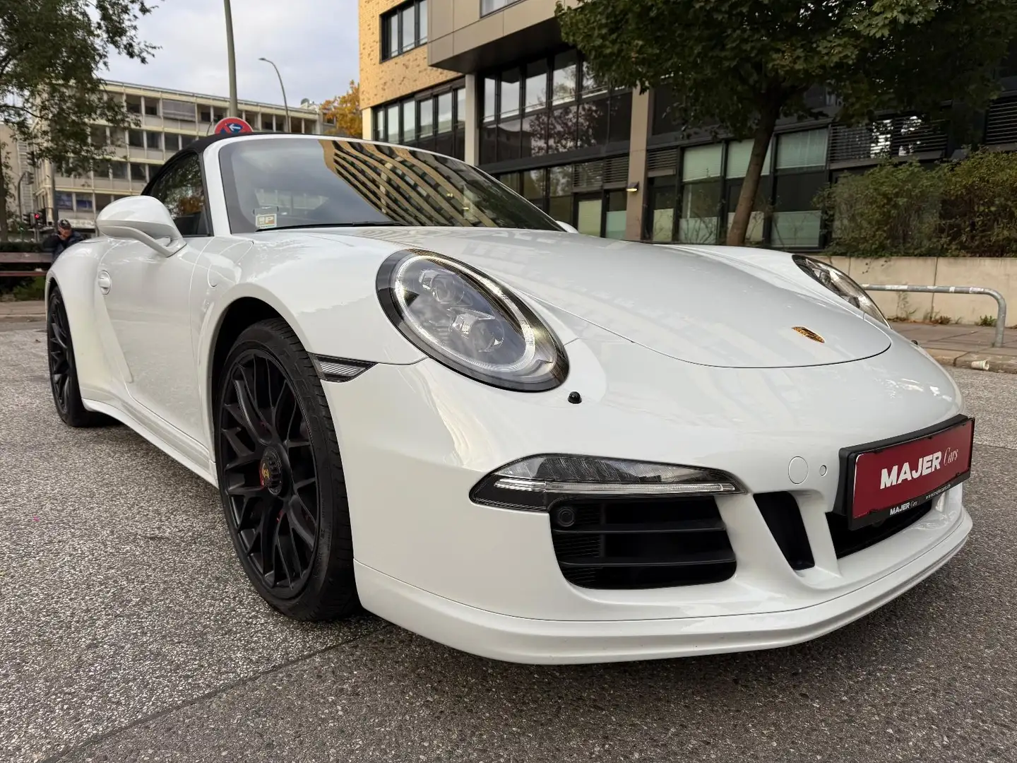 Porsche 991 911 Carrera 4 GTS Cabriolet BI-XENON*BOSE*GTS Weiß - 1