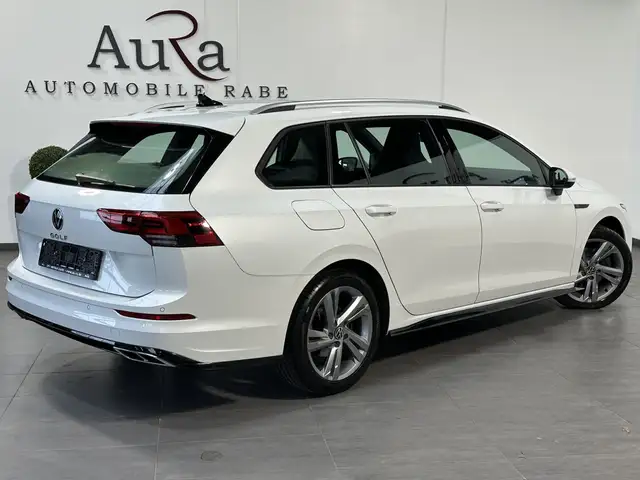 Volkswagen Golf view 4