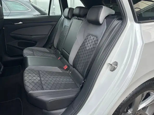 Volkswagen Golf view 12