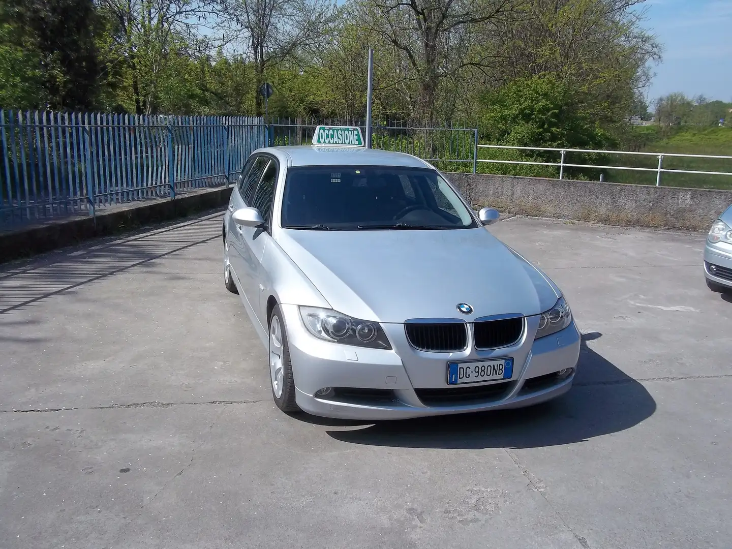BMW 318 318i Touring Attiva PER NEO PATENTATI Argento - 2