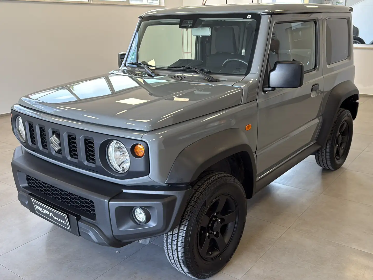Suzuki Jimny Jimny IV 2018 1.5 Easy Pro 4wd allgrip Grigio - 2