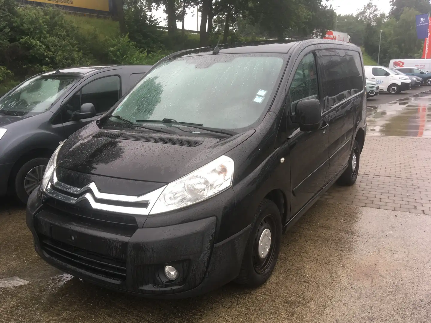 Citroen Jumpy TOT 31/01/2025 Zwart - 2