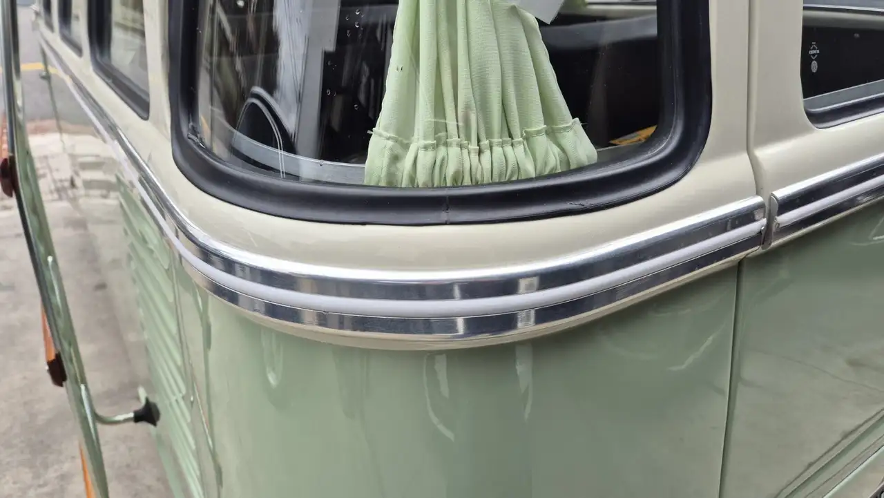 Volkswagen T1 modifié Samba 23 Fenêtres, foto 9