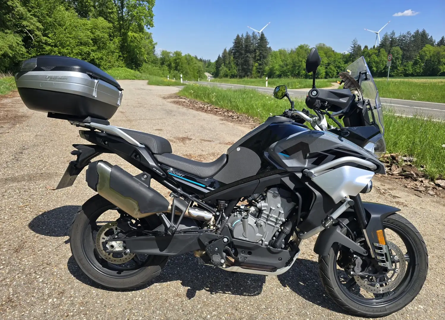 CFMOTO 800 MT Sport Negro - 1