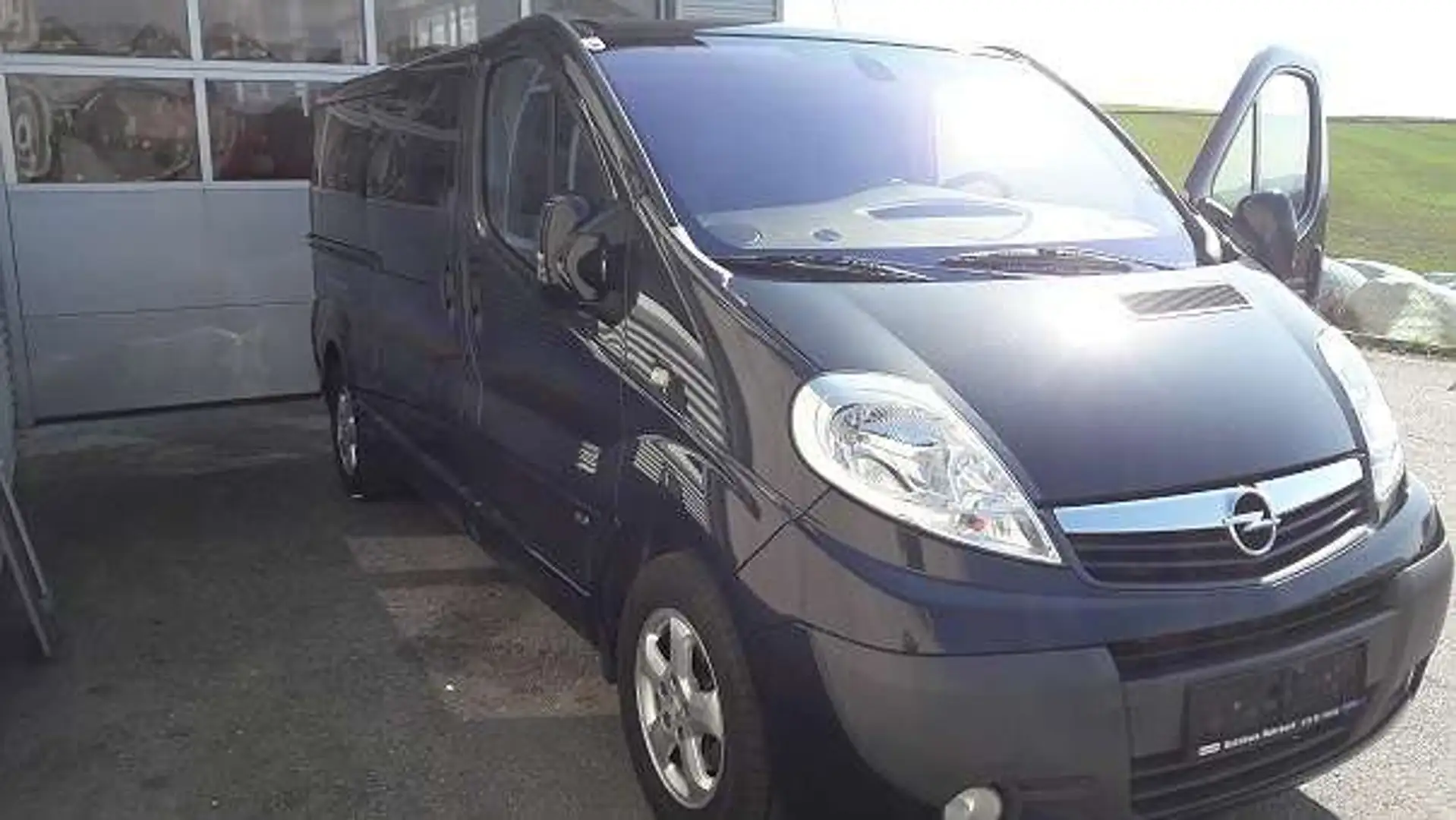 Opel Vivaro Vivaro 2.0 CDTI L1H1 DPF Life Cosmo Czarny - 1