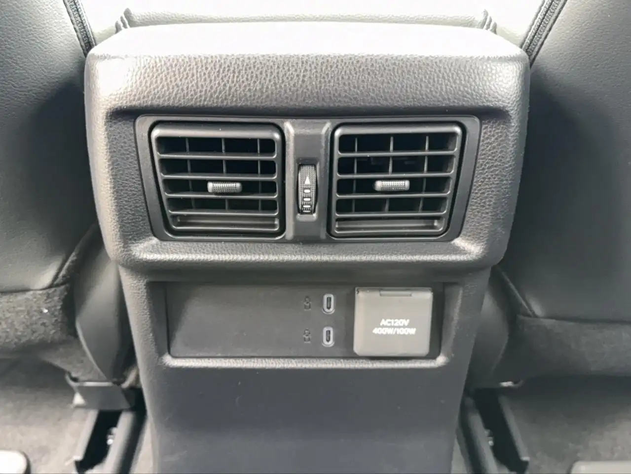 Toyota 4-Runner снимка Toyota 4-Runner