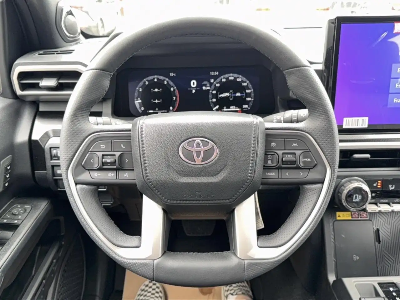 Toyota 4-Runner снимка Toyota 4-Runner