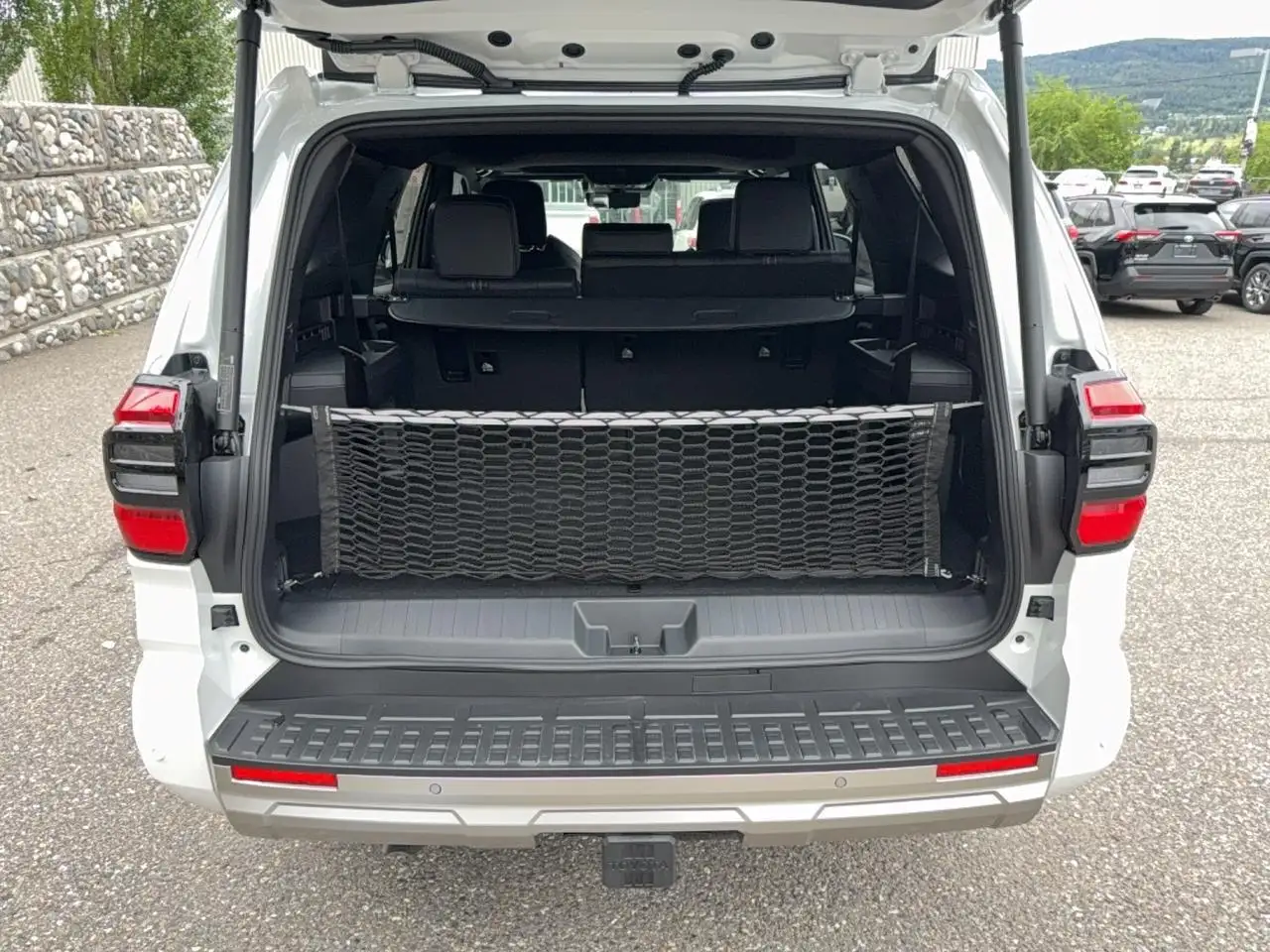 Toyota 4-Runner снимка Toyota 4-Runner