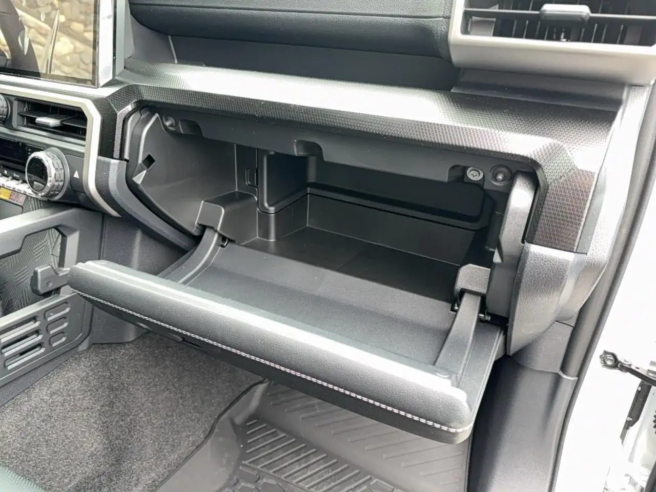 Toyota 4-Runner снимка Toyota 4-Runner