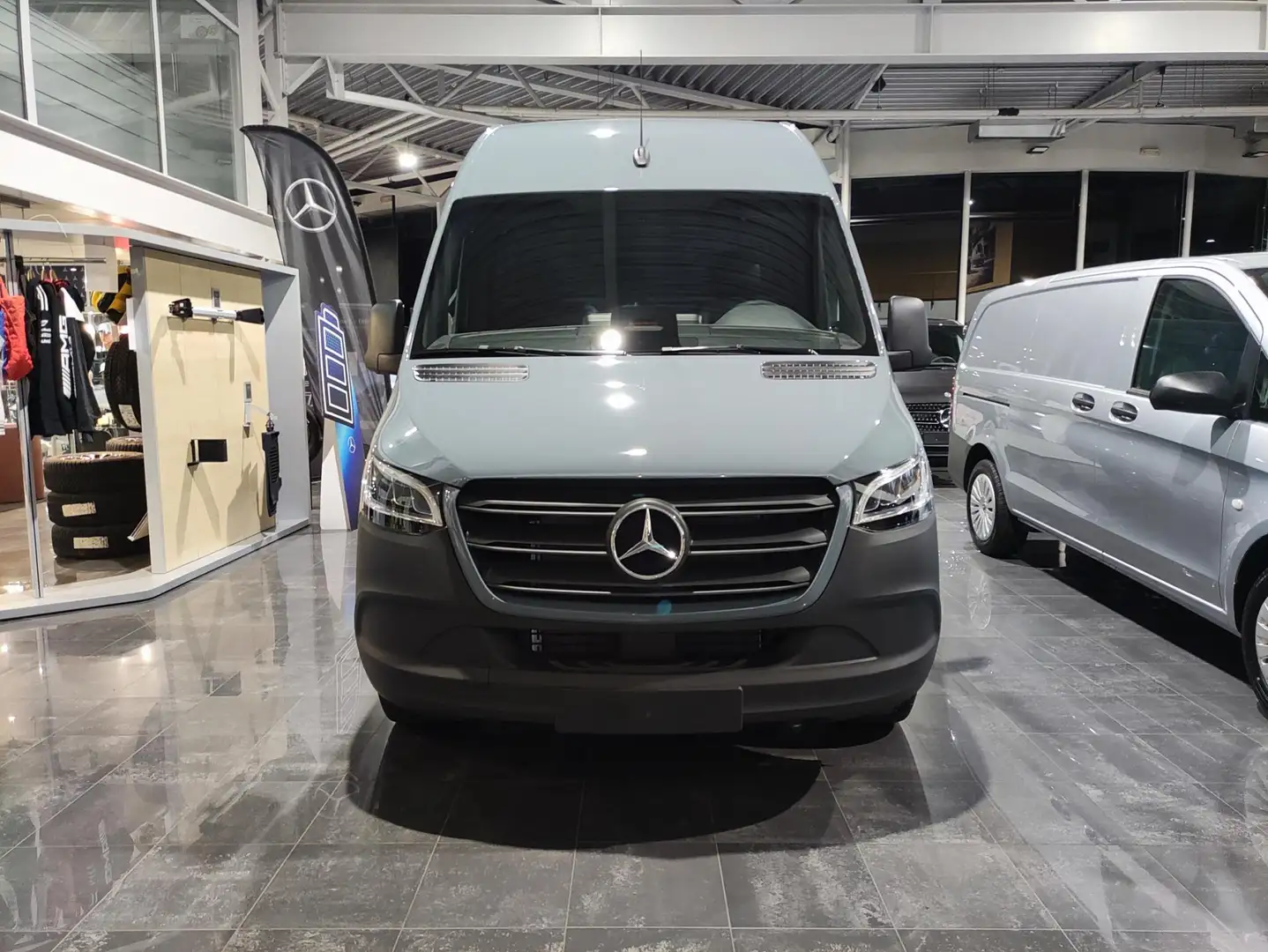 Mercedes-Benz Sprinter SELECT 319 CDI L2 3.5T [52.355+BTW] Gris - 2