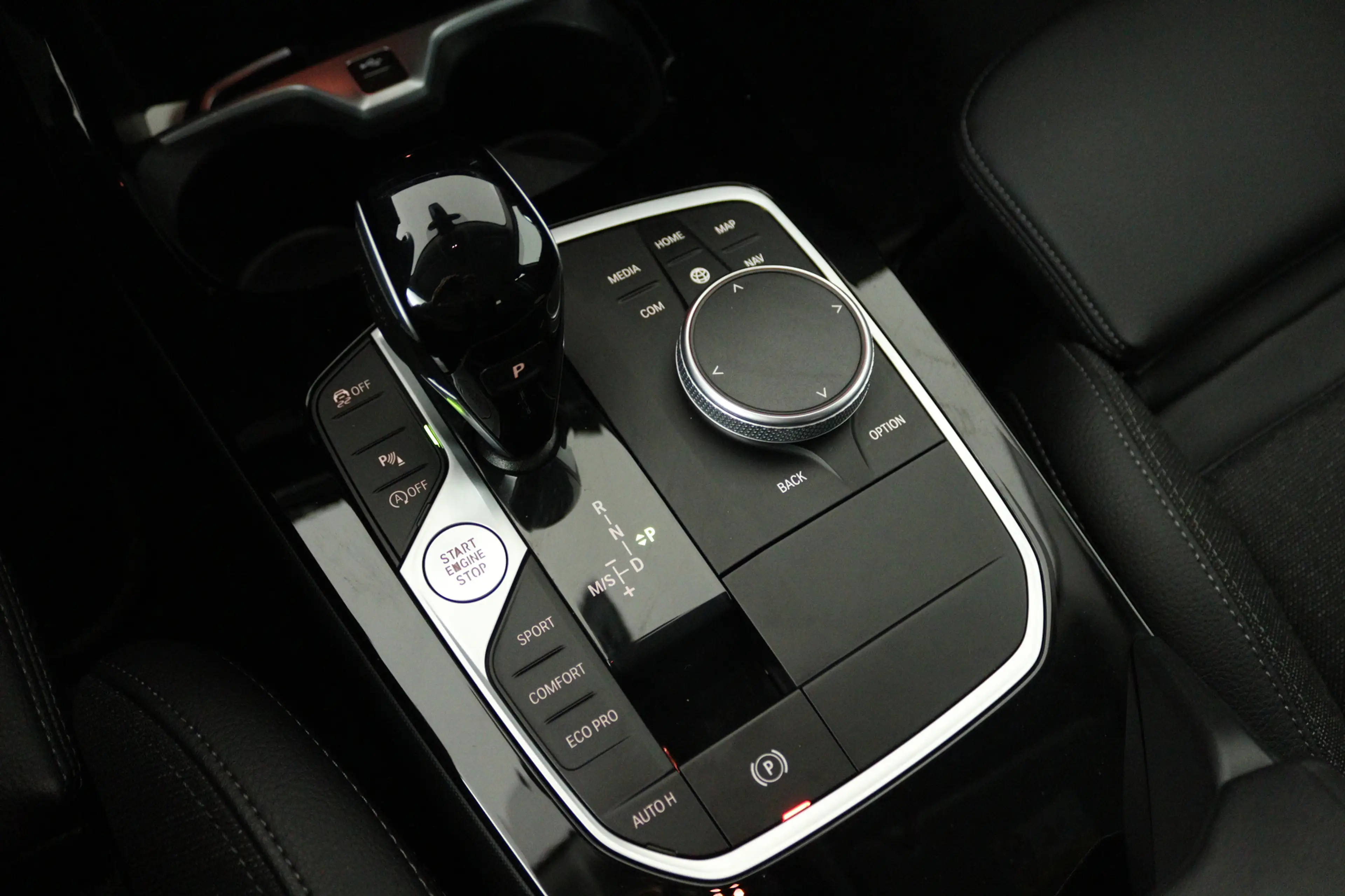 BMW 218 2-serie Gran Coupé 218i Introduction Edition (TREK — photo 19