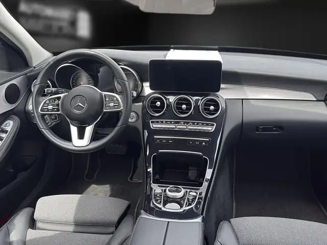 Mercedes-Benz C-Class view 15