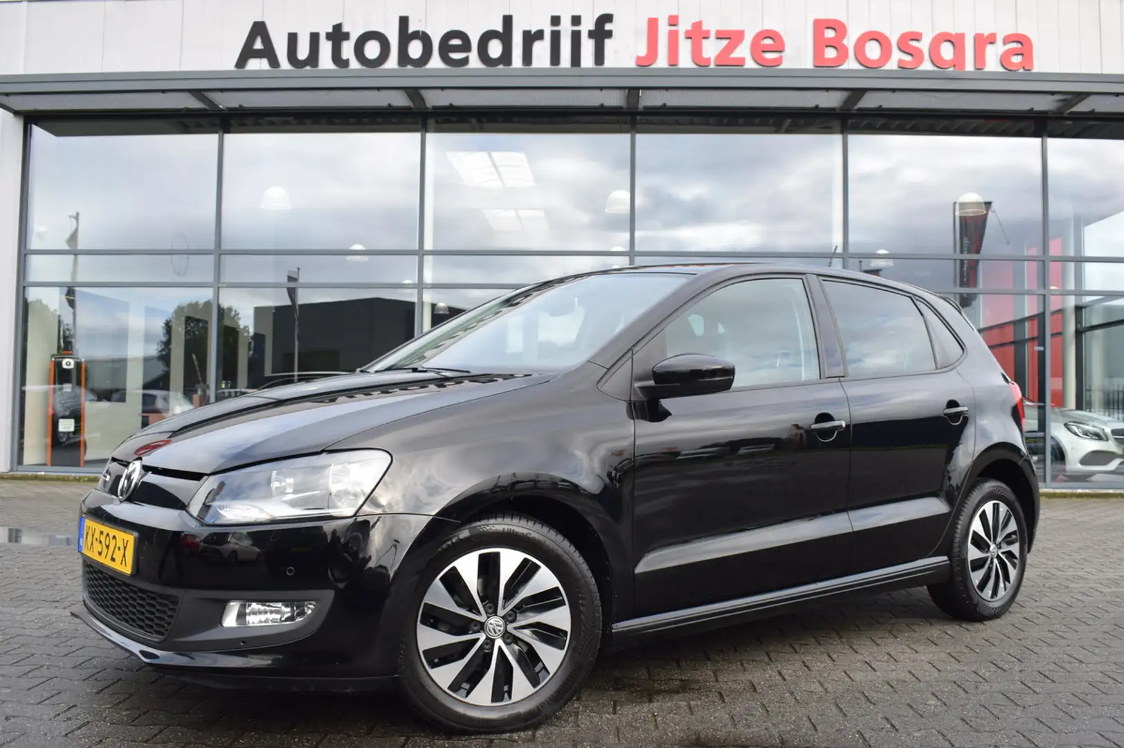 Volkswagen Polo 1.0 TSi BlueMotion Connected Series Carplay | Full Noir - 1
