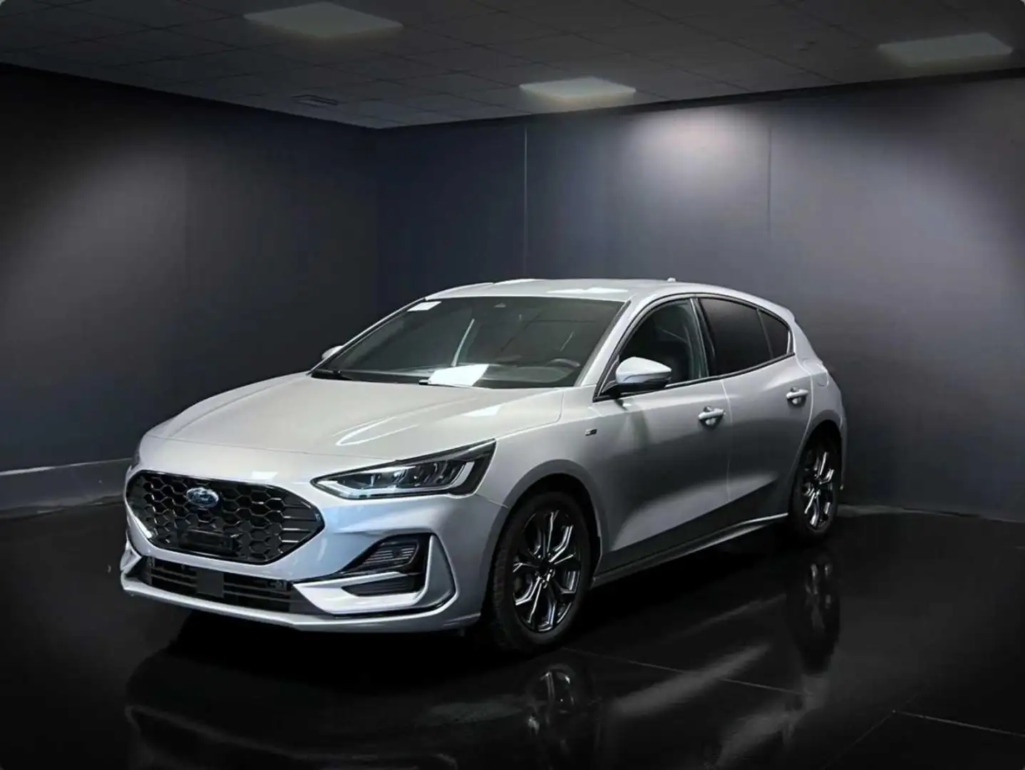 Ford Focus 1.0 EcoBoost Hybrid 125 CV 5p. ST-Line Argento - 1