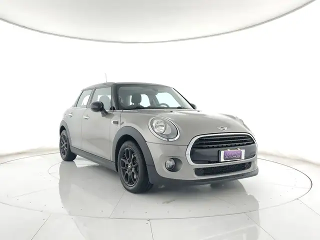 MINI Cooper D 1.5 Cooper D Business 5p auto X COMMERCIANTI+NEOPA