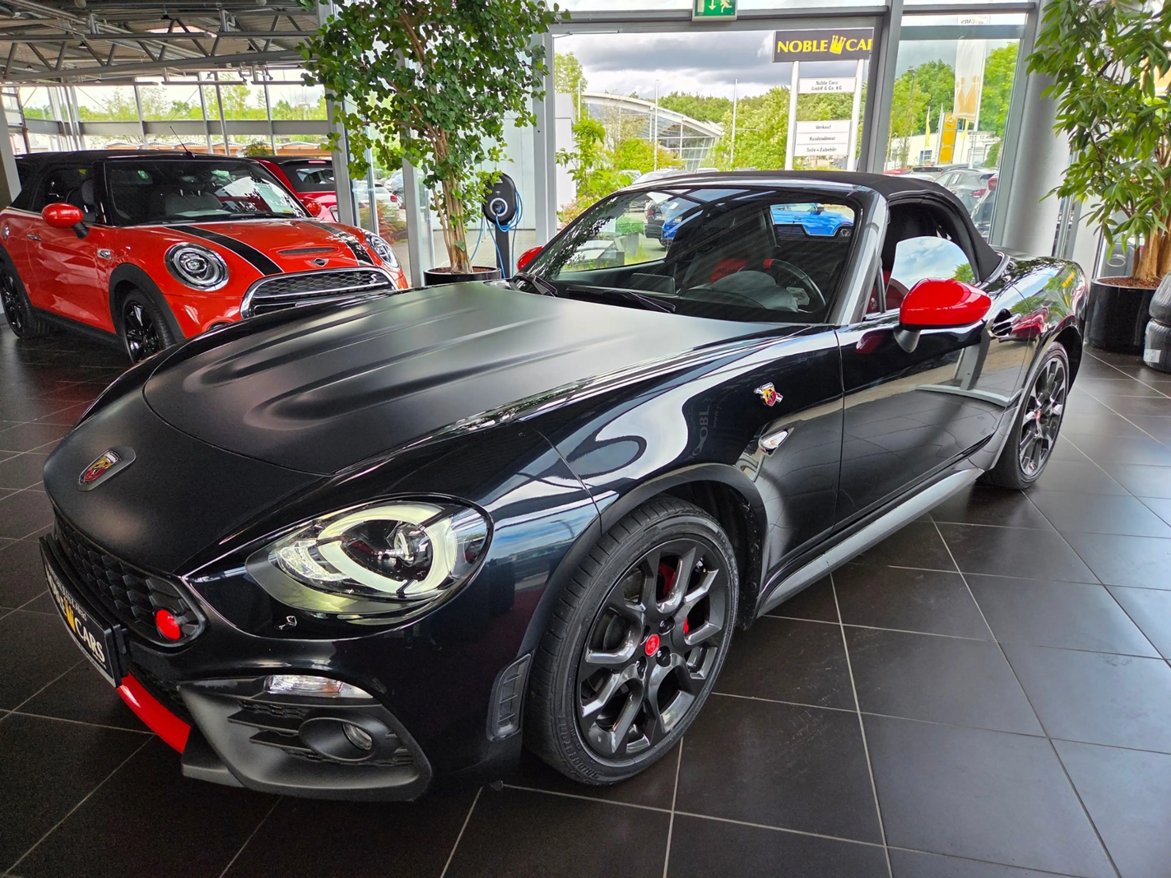 Abarth 124 Spider Turismo LED LEDER — photo 3