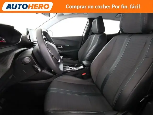 Peugeot 2008 view 11