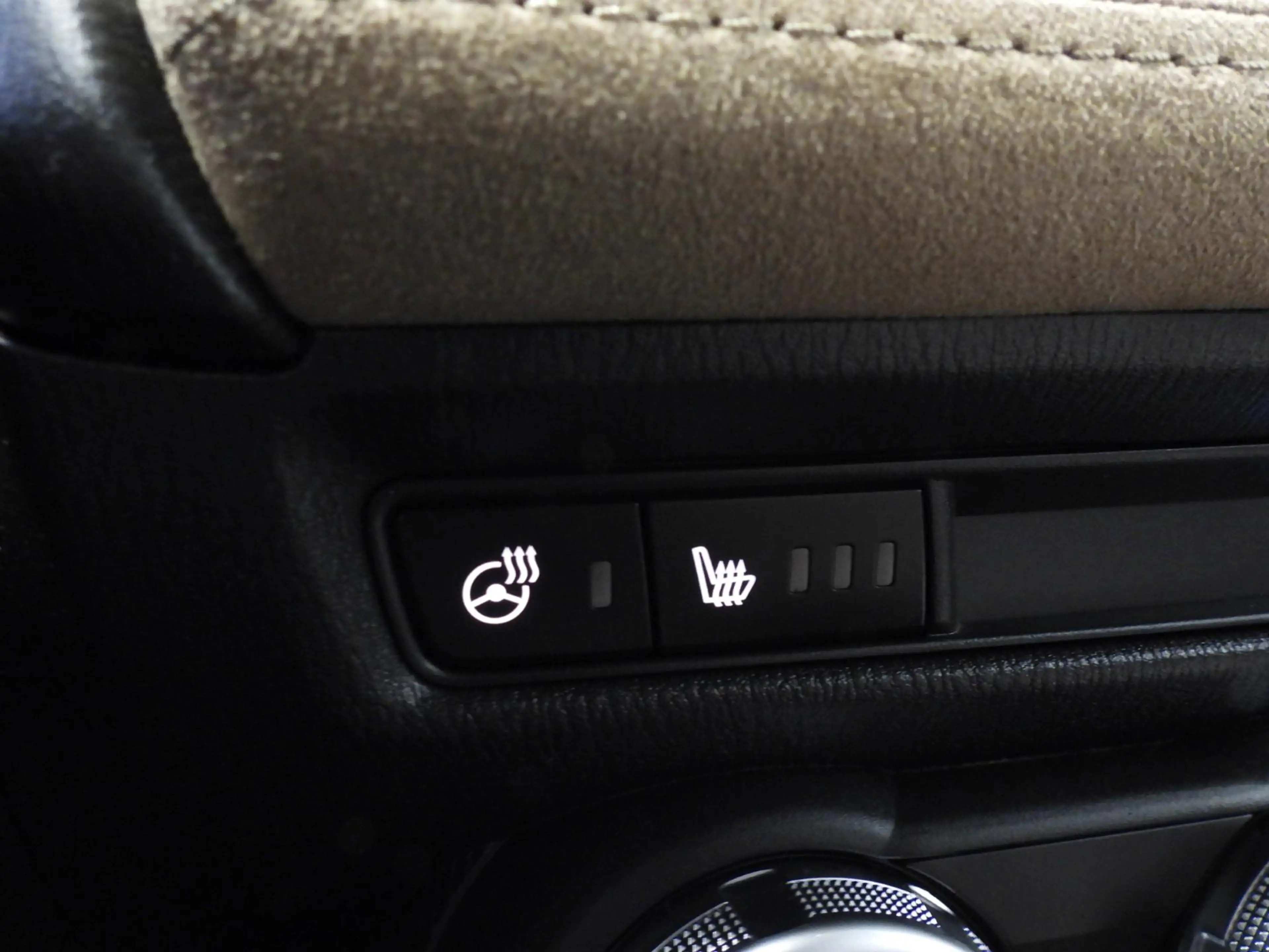 Mazda CX-3 2.0 SkyActiv-G Aut. Luxury NAVI-APP/LEER/CLIMA/LED — photo 21