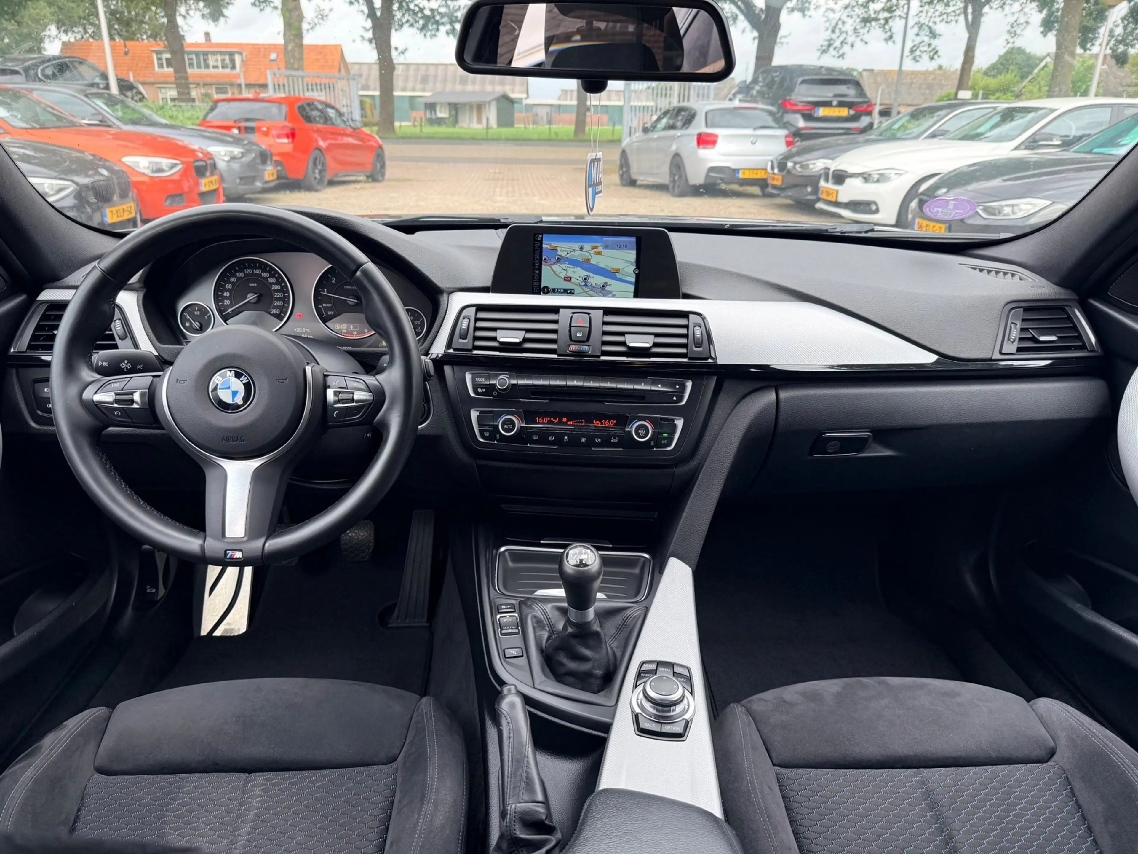 BMW 316 3-serie 316i Executive M Sport|Nieuwe Ketting + Kl — photo 2