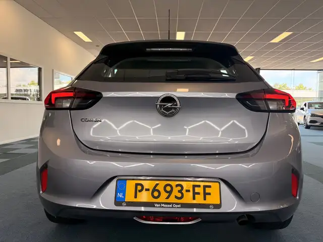 Opel Corsa view 3