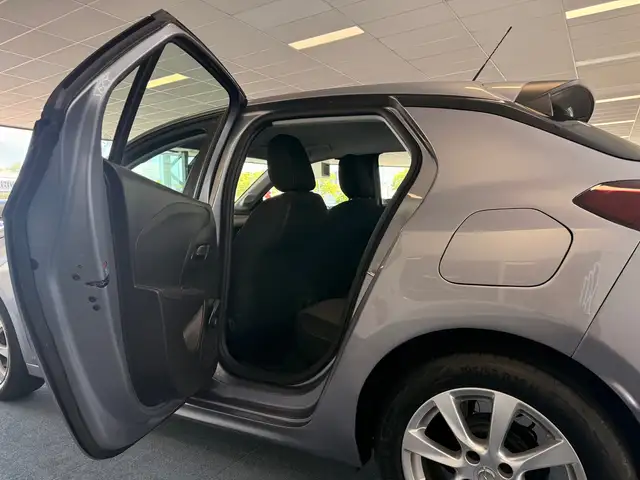 Opel Corsa view 10
