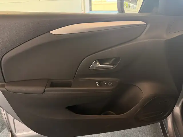 Opel Corsa view 14