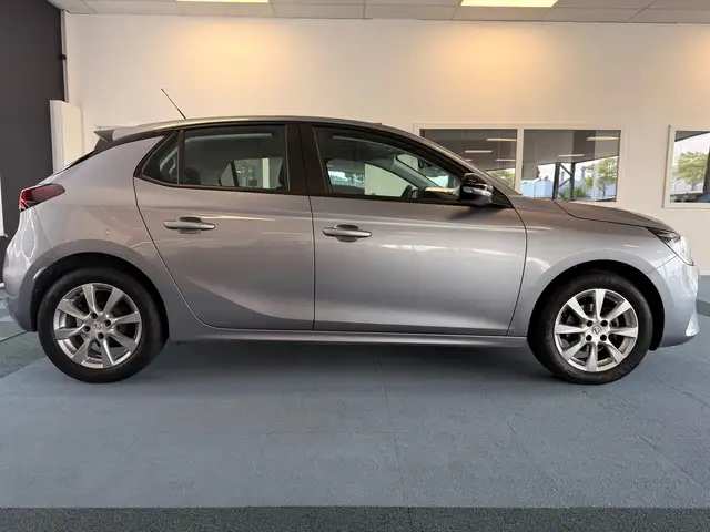 Opel Corsa view 4