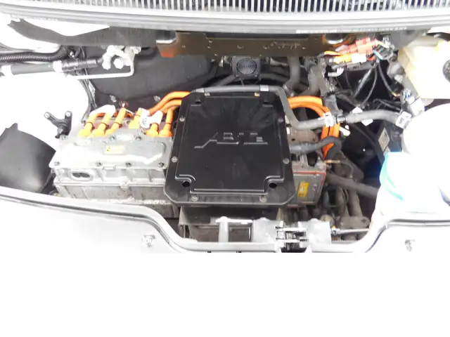 Volkswagen Transporter view 14