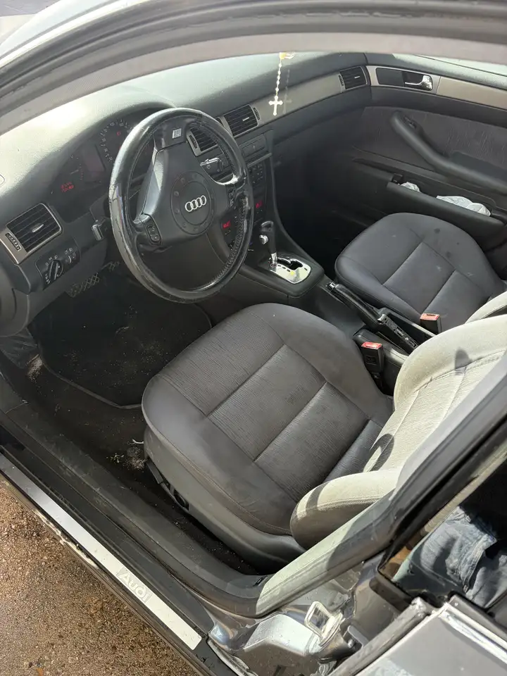 Audi A6 Avant 2.4 quattro Tiptronic, foto 9