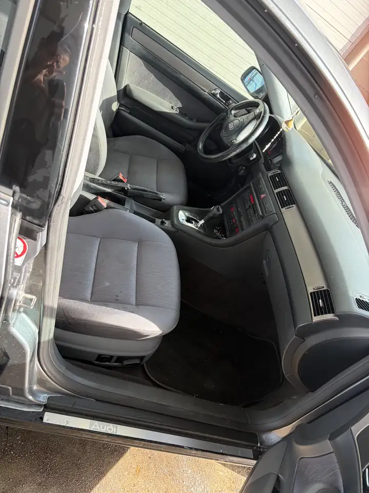 Audi A6 Avant 2.4 quattro Tiptronic, foto 5