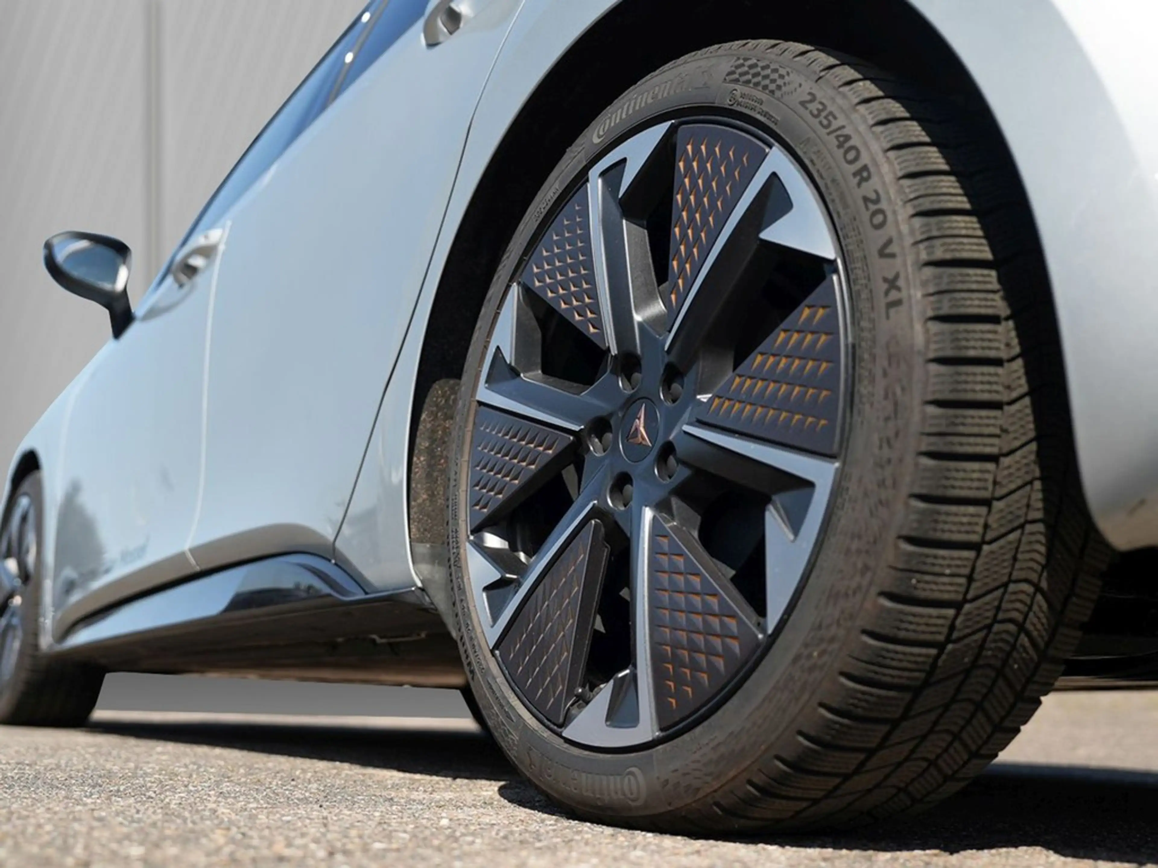 CUPRA Born VZ — photo 5