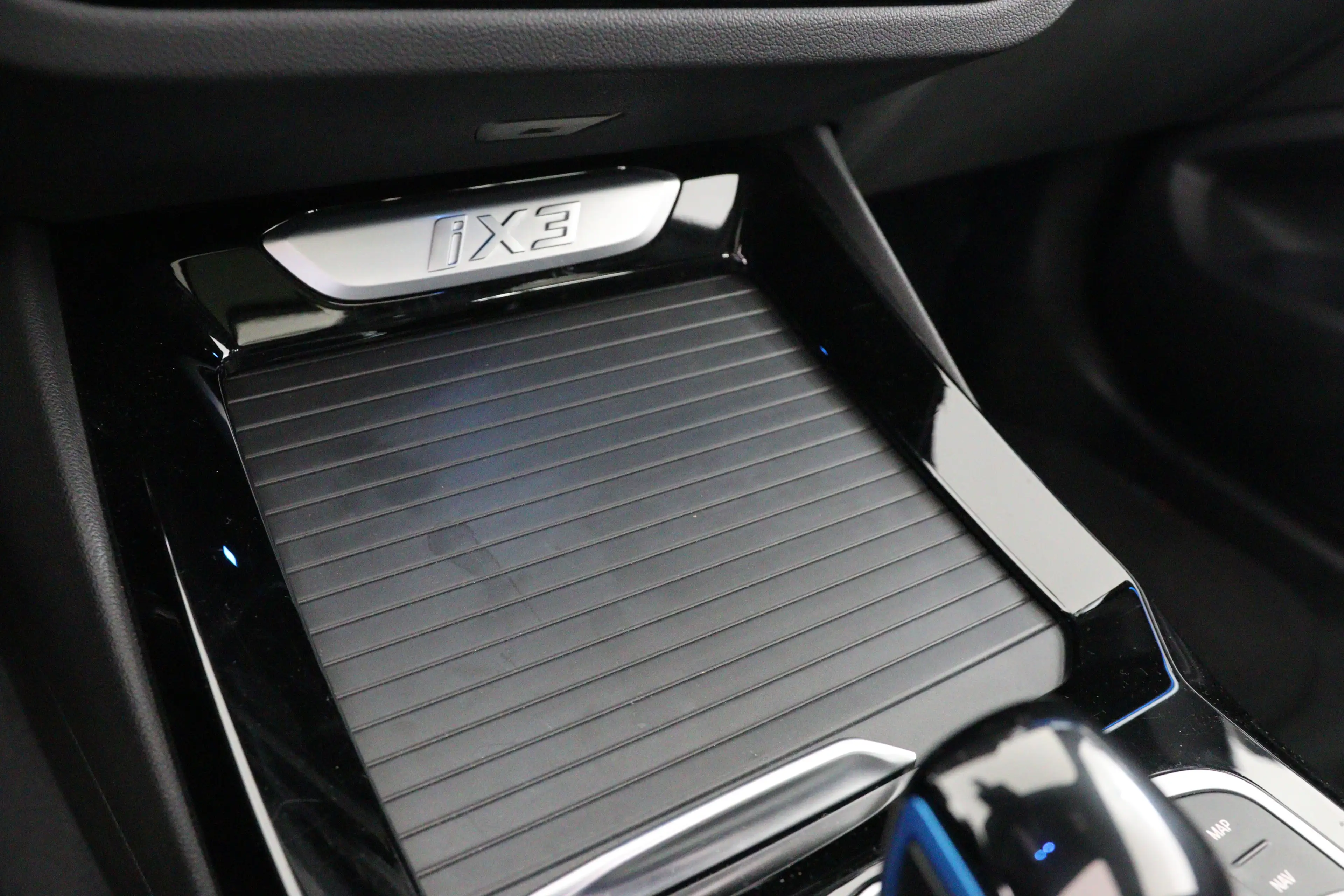 BMW iX3 Executive 80 kWh M-Sport | SOH 95% | 1e Eigenaar! — photo 44
