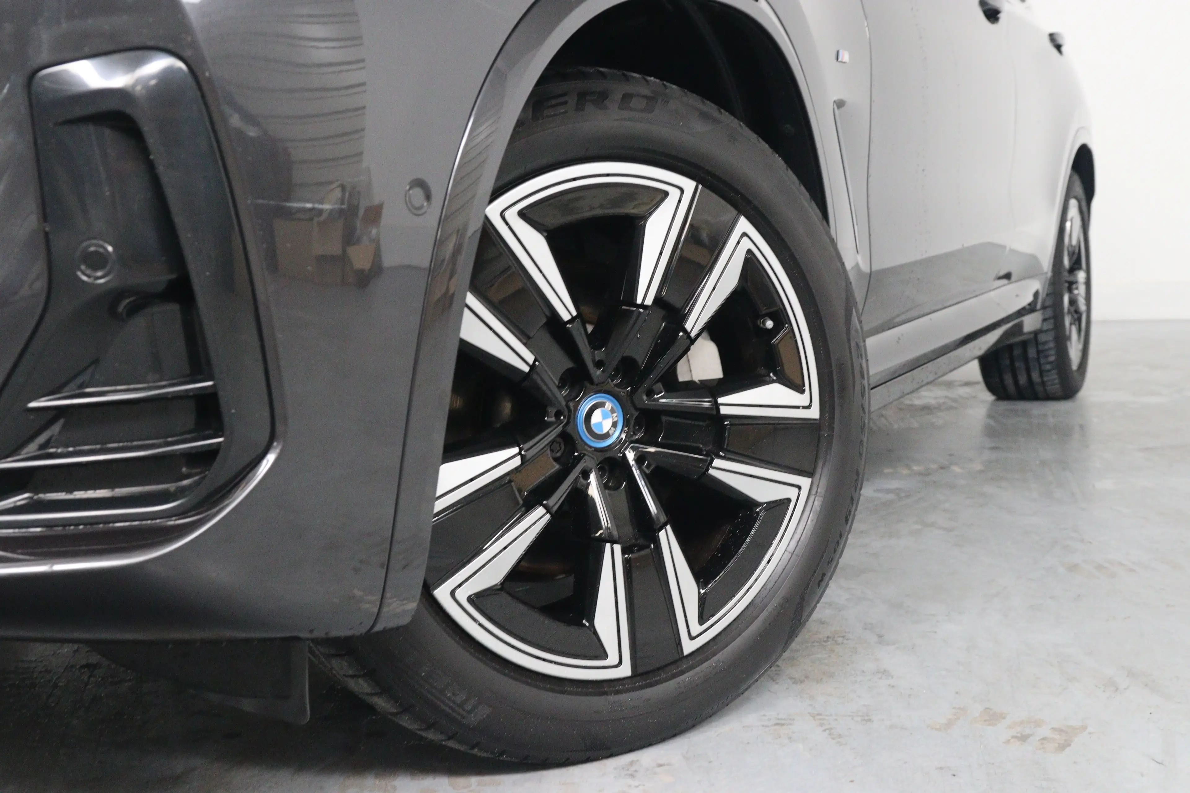 BMW iX3 Executive 80 kWh M-Sport | SOH 95% | 1e Eigenaar! — photo 25