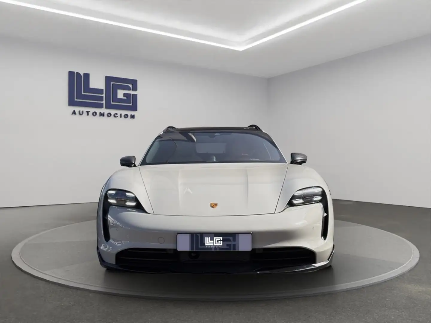 Porsche Taycan 4 Cross Turismo Gris - 2