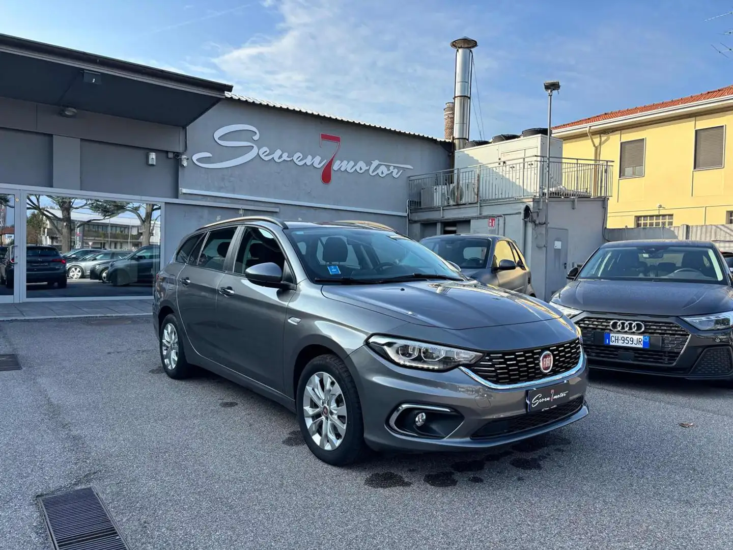Fiat Tipo 1.6 Mjt S&S SW Business Grau - 1